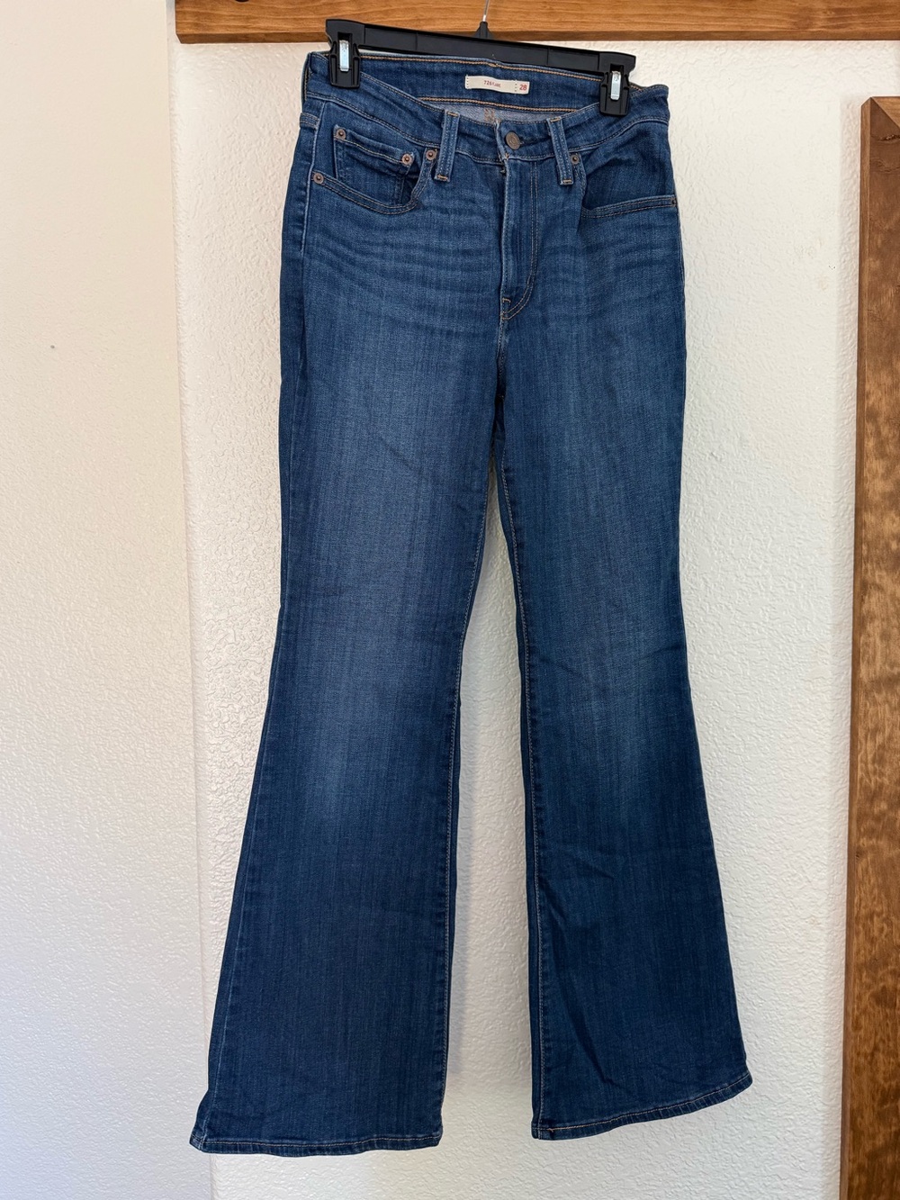 Levi’s 28/32 Women's Dark Blue Flare Jeans